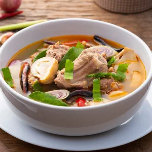 Tom Saep soupe légère et citronnée