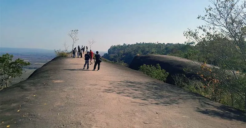 Hin Sam Wan - Les trois Baleines (site Phu Sing) parc naturel province de Bueng Kan