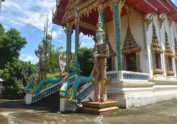 Wat Sri Monkhon Thammaram : Payana et Tao Wessuwan